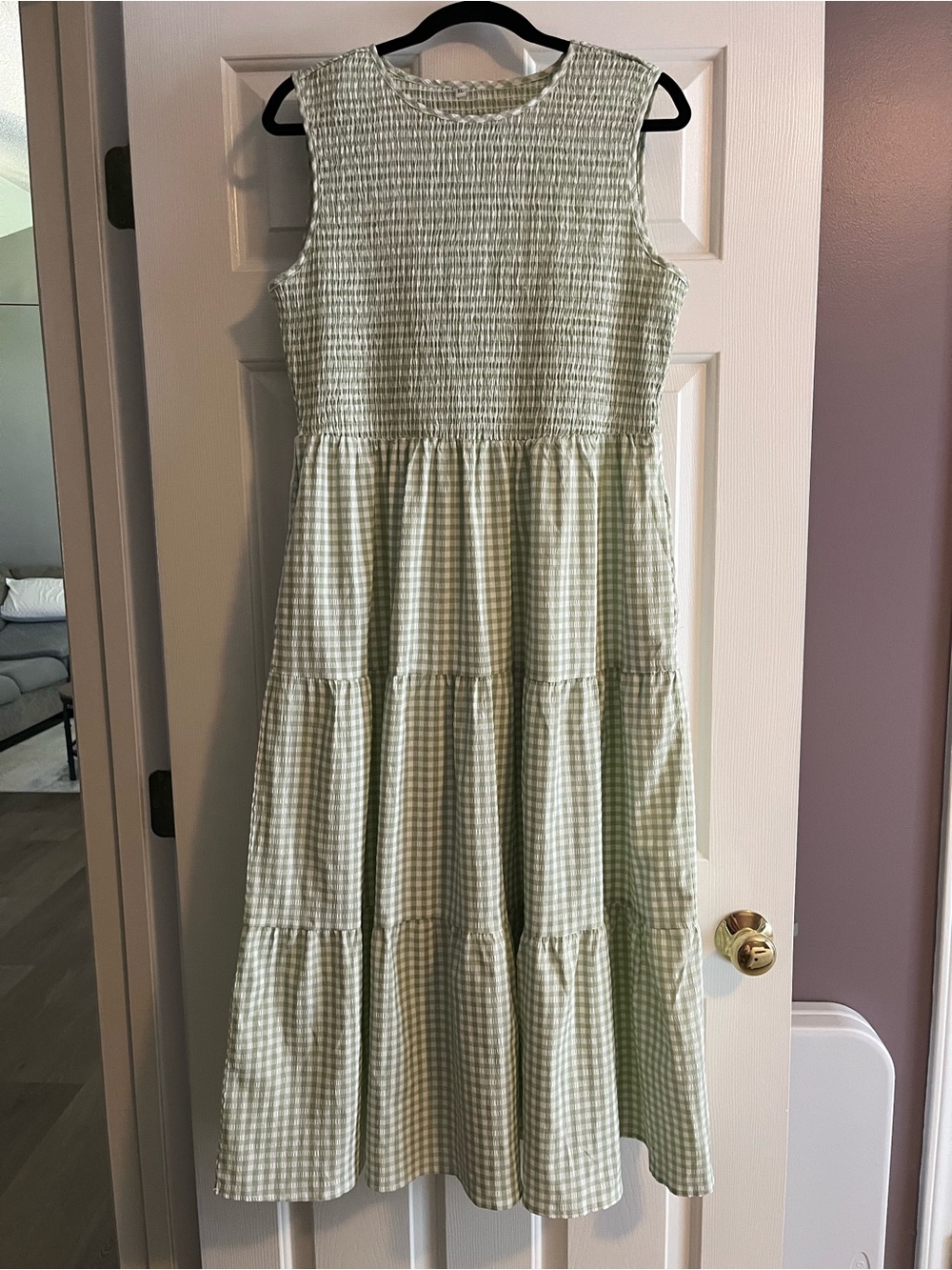 Smocked Gingham Tiered Women’s Midi Dress
